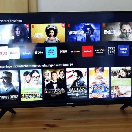 Haus Holo Fuer Monteure - 4 Einzelzimmer - 5 Betten -2 Baeder - Kueche *